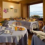 Restaurant Du Port Hotel 4*