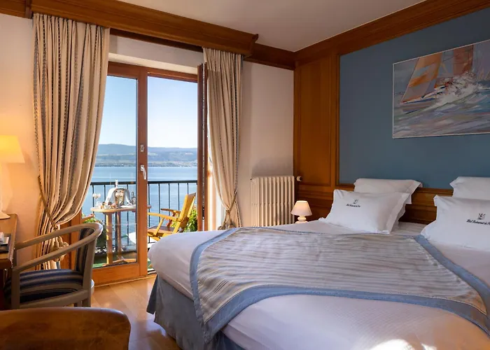Restaurant Du Port Hotell 4*