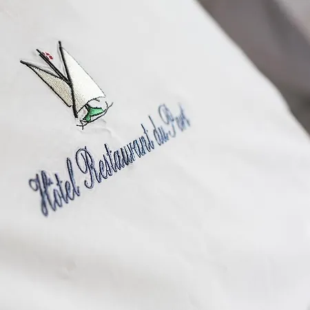 Hotel Restaurant Du Port 4*